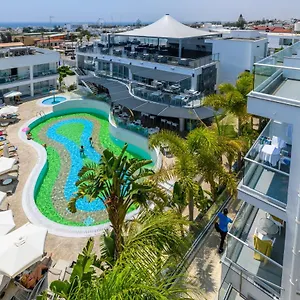 Tasia Maris Oasis Ajia Napa