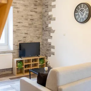 t2-contemporain-idealement-situe.fr-provencehotel.com/